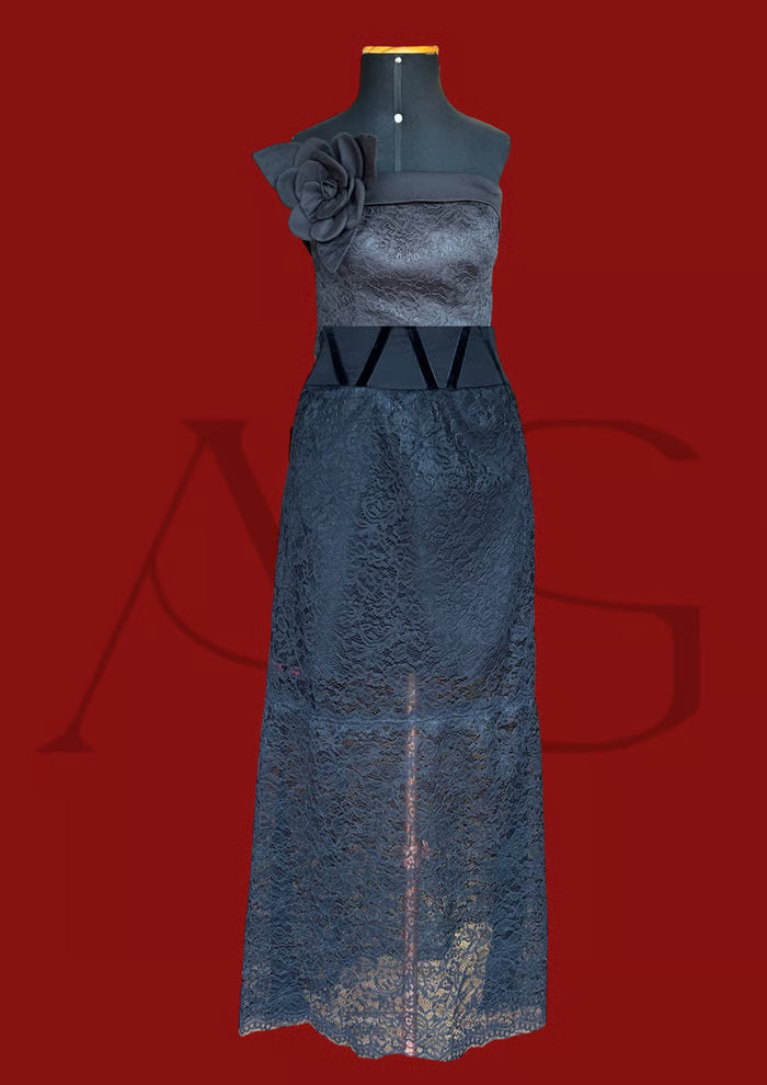 Conjunto Body com Saia de Renda Exclusivo - Para Aluguel